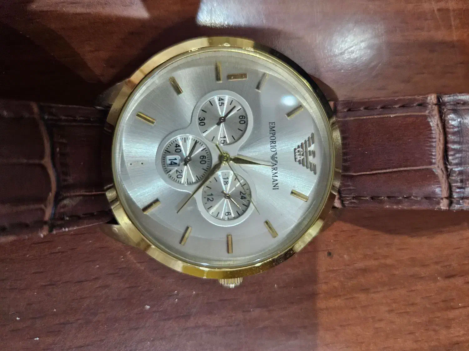 ساعت مچی امپرو آرمانی|ساعت|تهران, تهرانسر شمالی|دیوار