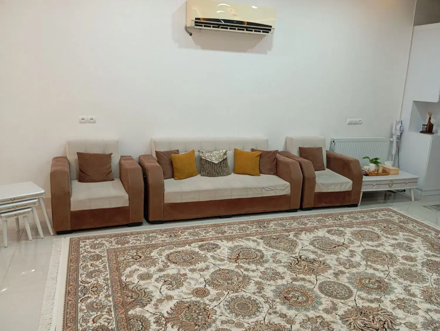 مبل راحتی|مبلمان خانگی و میز عسلی|آبدانان, |دیوار