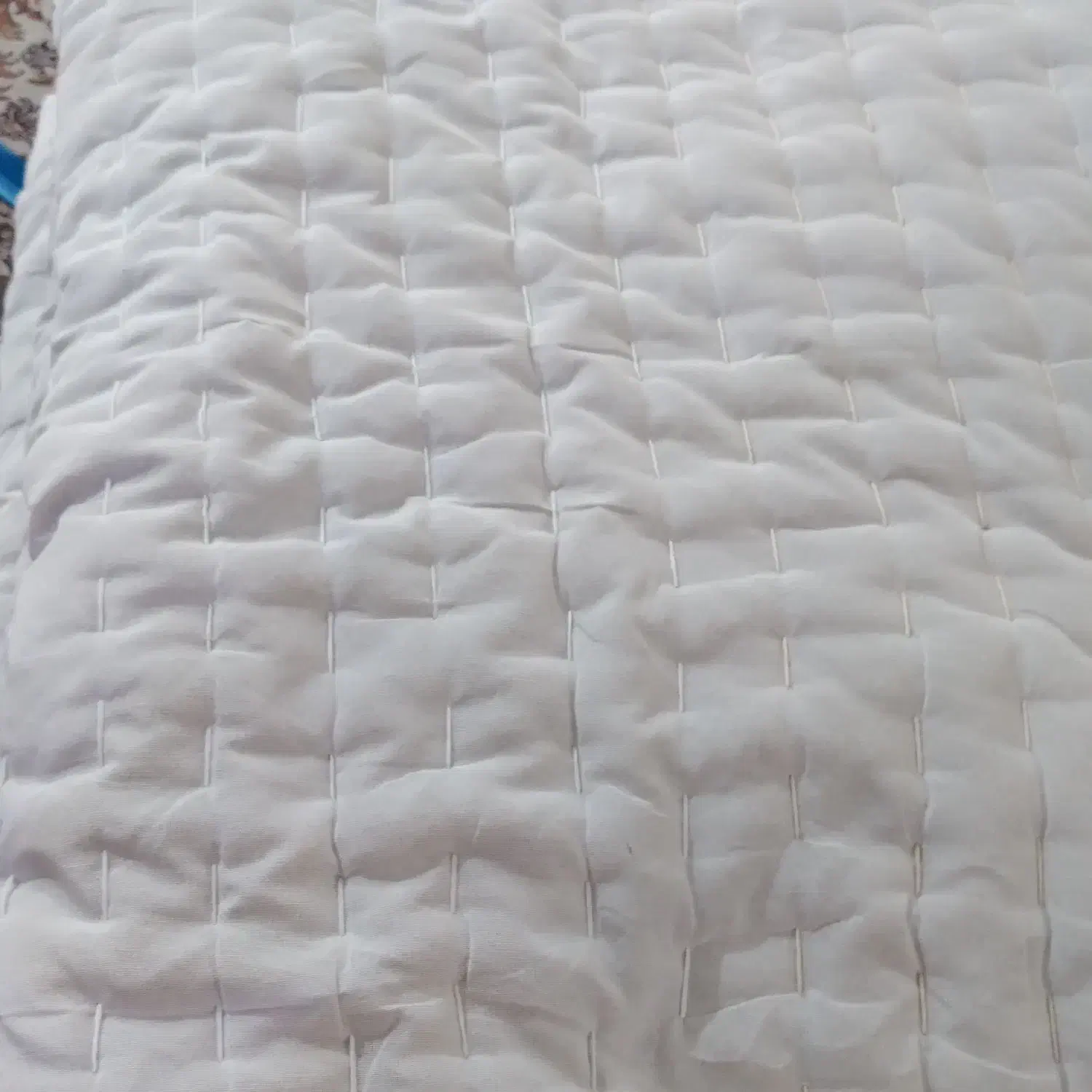 لحاف و تشک پشم گوسفندی و بالش پر سنگین|رختخواب، بالش، پتو|اردبیل, |دیوار