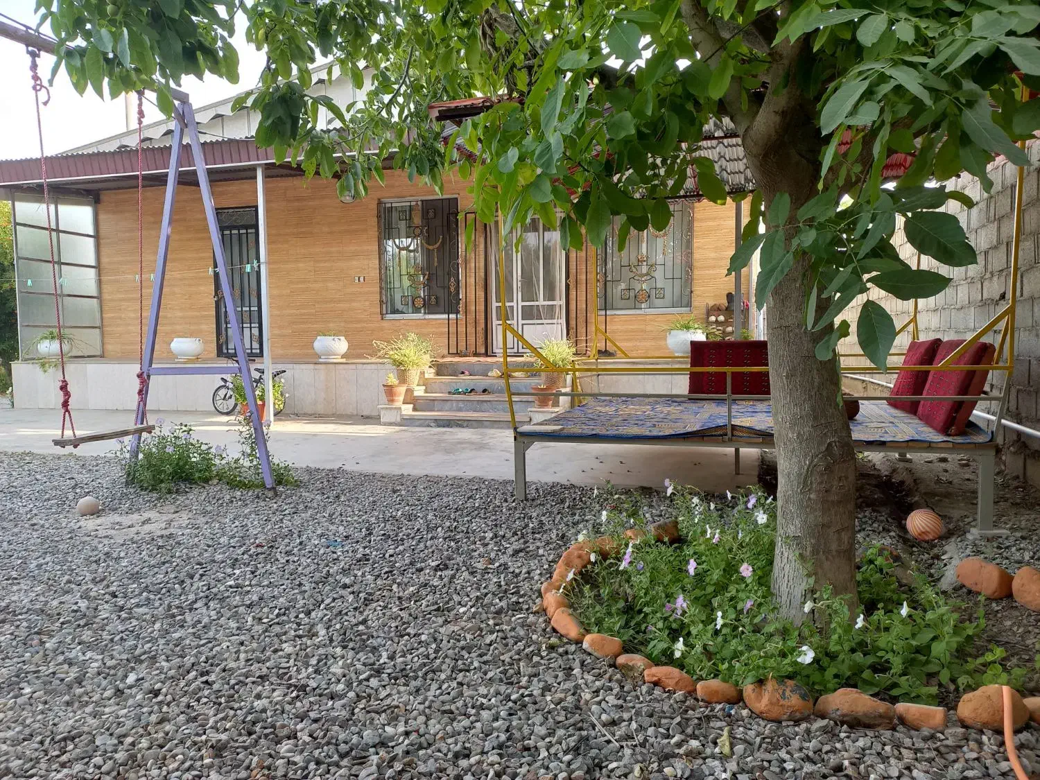 فروش خانه باغ روستای قلعه حاجیگلدیخان پشت رودخانه|فروش خانه و ویلا|سیمین شهر, |دیوار