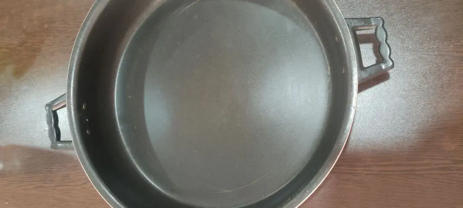 ماهیتابه تفلون|ظروف پختوپز|شیراز, کوشک میدان|دیوار