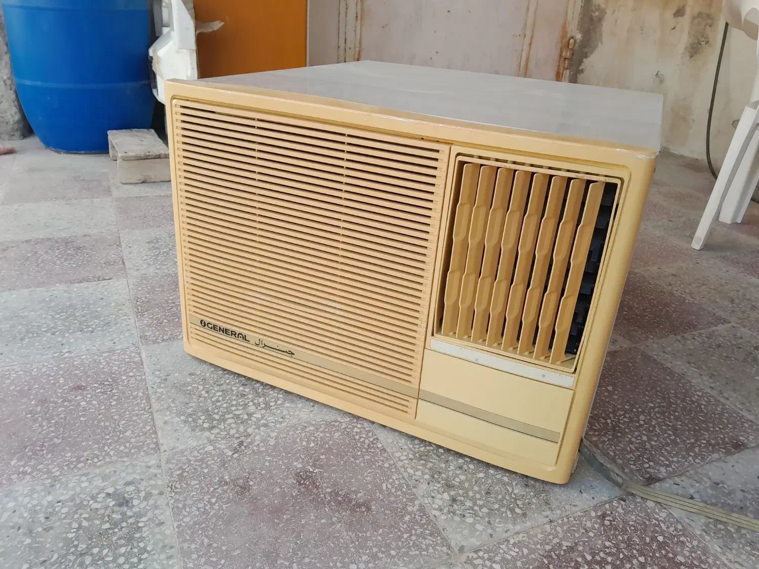 کولر پنجره ای اُجنرال ۱۸ هزار تمیز سالم|کولر گازی و فن‌کوئل|بندر دیر, |دیوار
