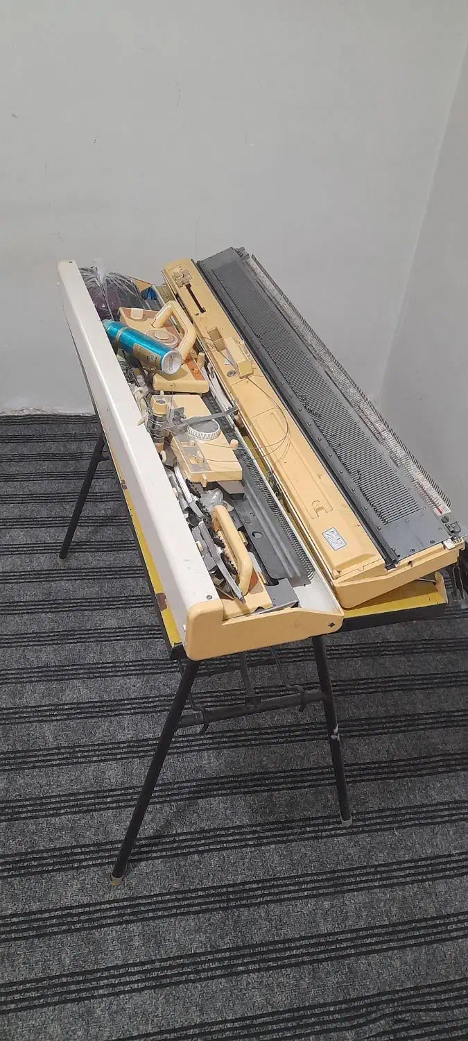 ماشین بافندگی|لوازم خیاطی و بافتنی|سلماس, |دیوار