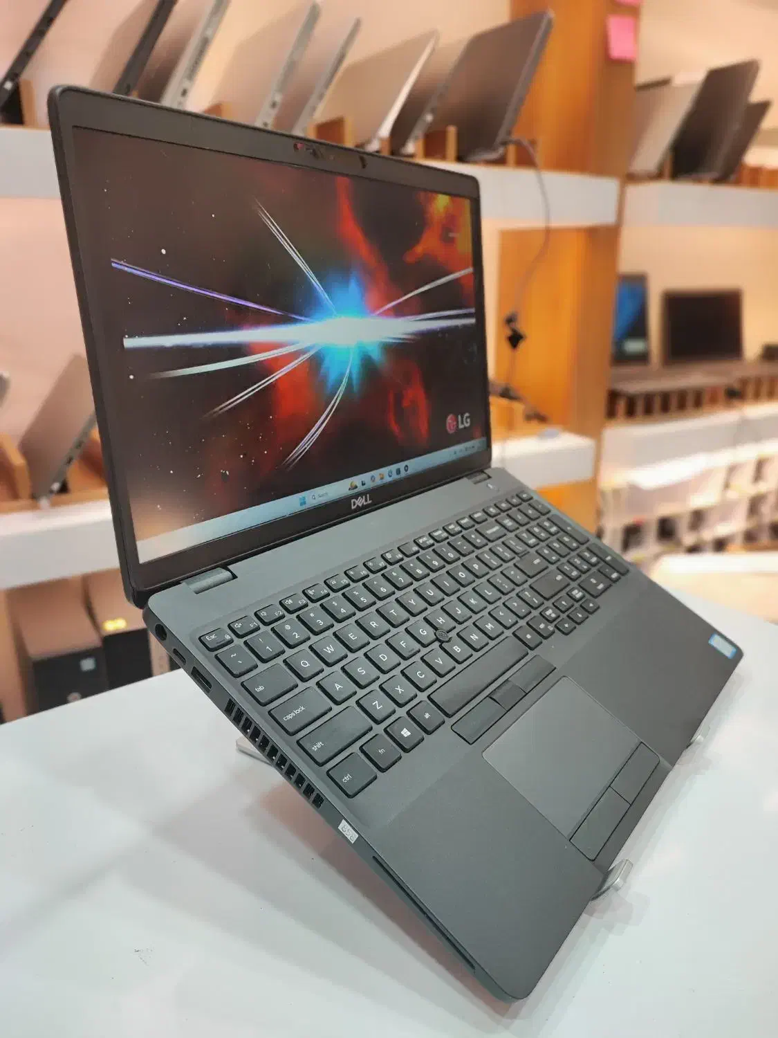 لپتاپ دل ۳۵۴۱، ۴ گیگ گرافیک، رم۱۶، i7 نسل۹|رایانه همراه|بوشهر, |دیوار