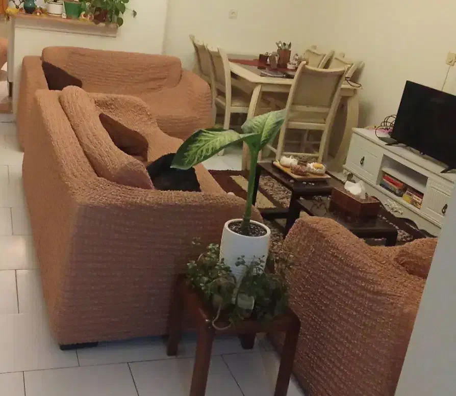 مبلمان هفت نفره + میزنهار خوری ۶ نفره|مبلمان خانگی و میز عسلی|کرج, مهرویلا جنوبی|دیوار