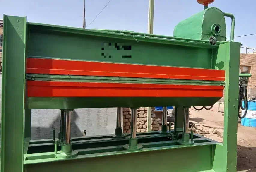 دستگاه پرس روکش و درب چوبی|ماشینآلات صنعتی|اصفهان, ارغوانیه|دیوار