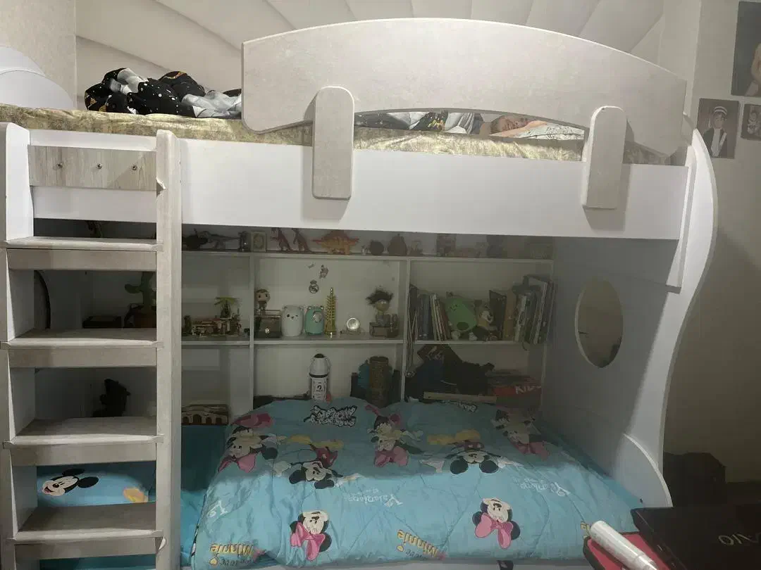 تخت دوطبقه درحد|تخت و صندلی بچه|تهران, صادقیه|دیوار