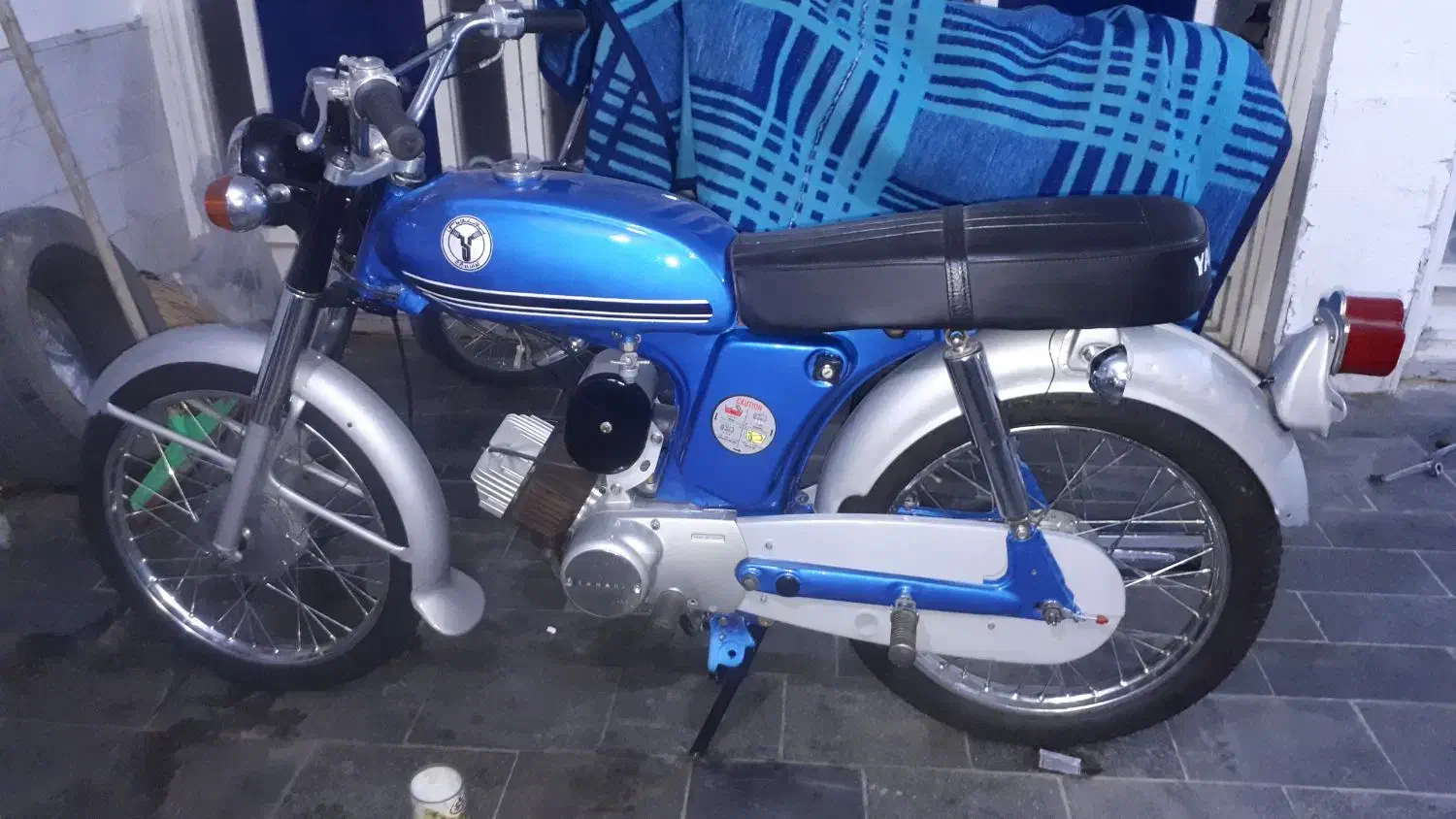 موتور یاماها ۱۰۰ کلکسیونی دوزمانه|موتورسیکلت|قم, شهر قائم|دیوار