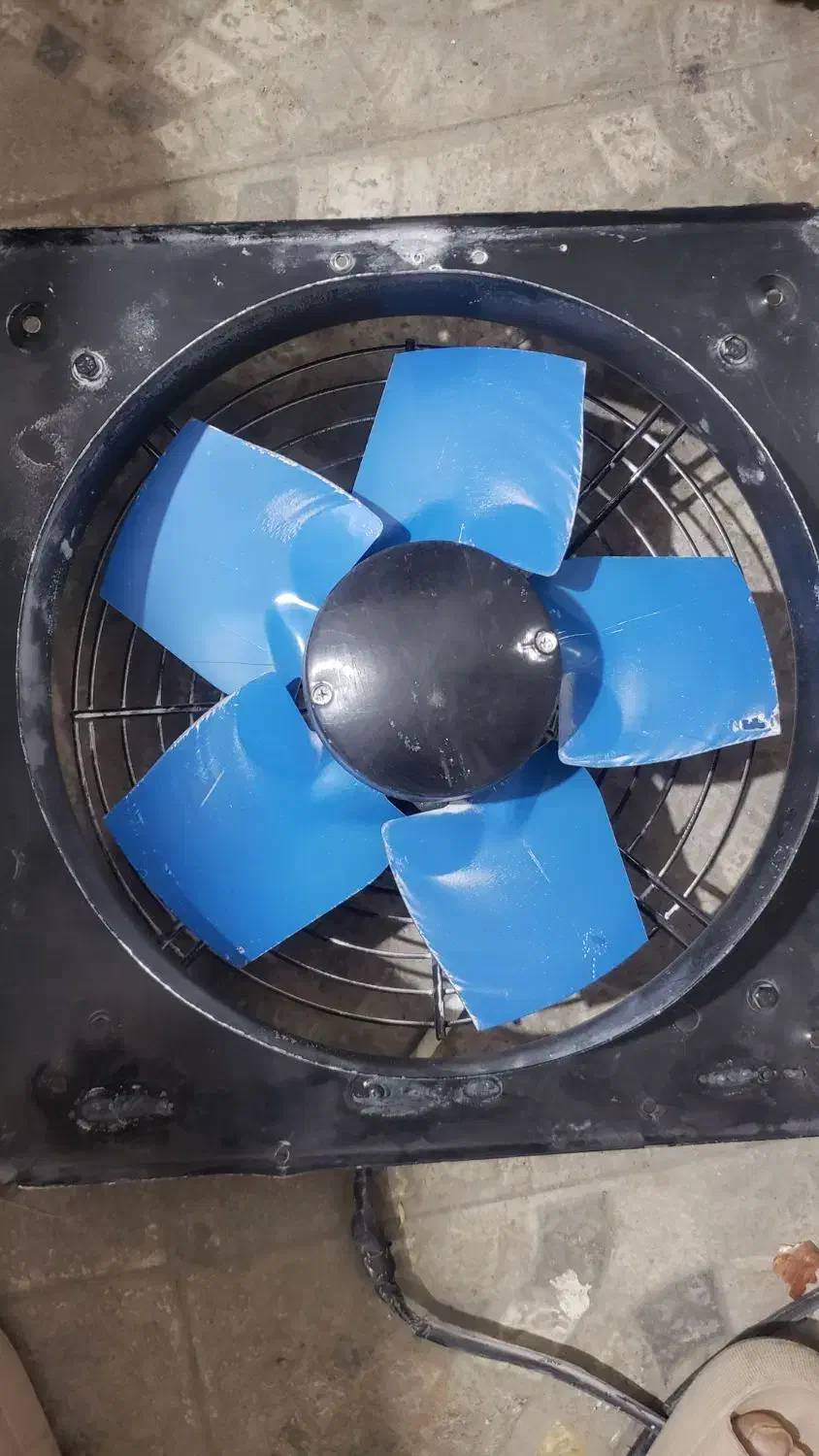 فن هواکش صنعتی ۴۵در ۴۵|پنکه و تصفیهکنندهٔ هوا|ارومیه, |دیوار