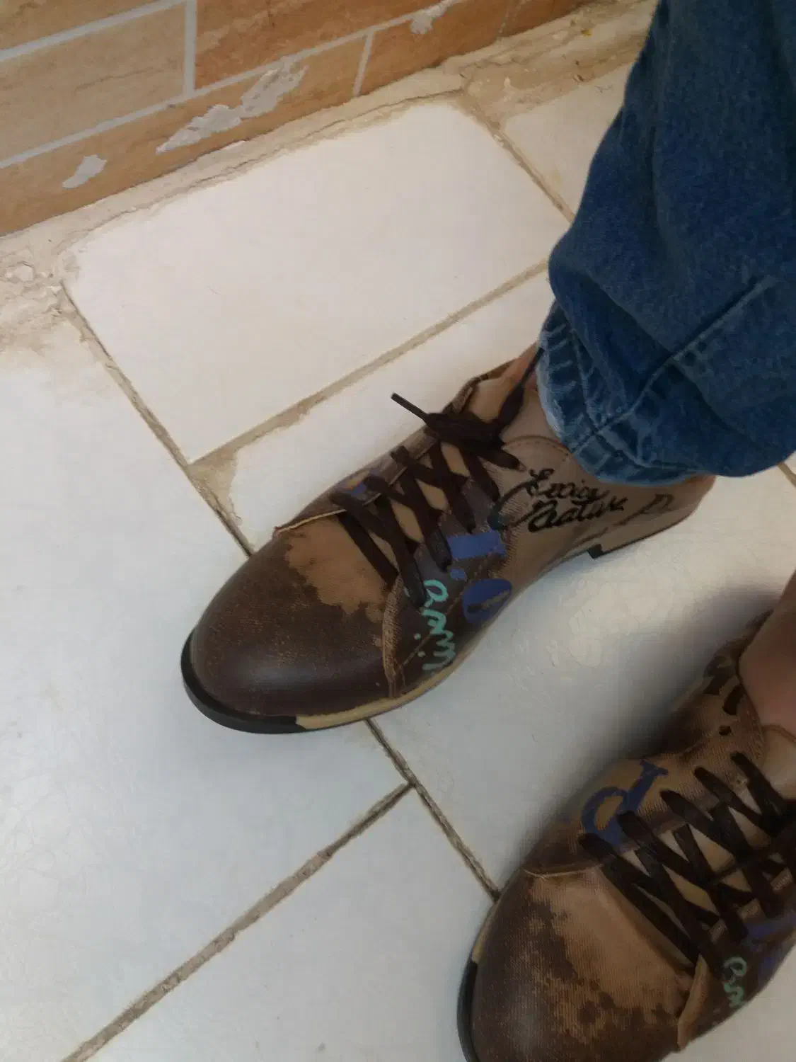 اشیای عتیقه|کلکسیون اشیاء عتیقه|فولادشهر, A3|دیوار