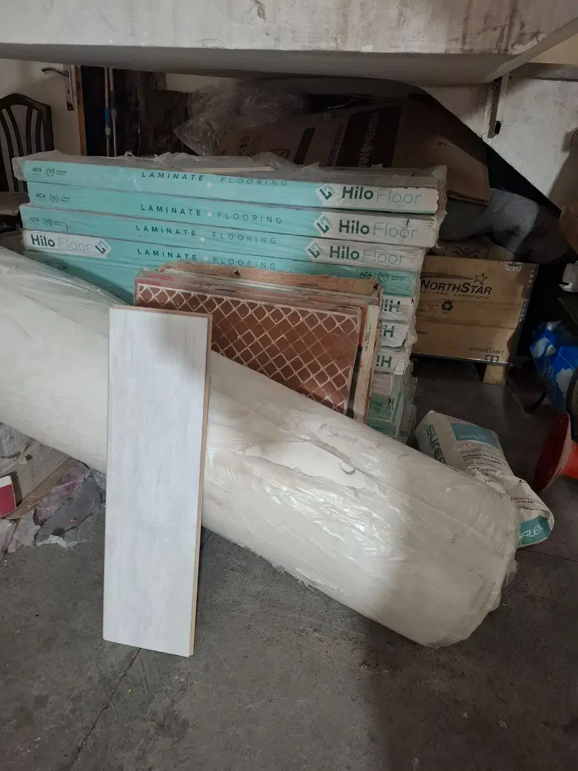 پارکت کاملا نو ، فروشی|مصالح و تجهیزات ساختمان|پردیس, فاز ۱|دیوار