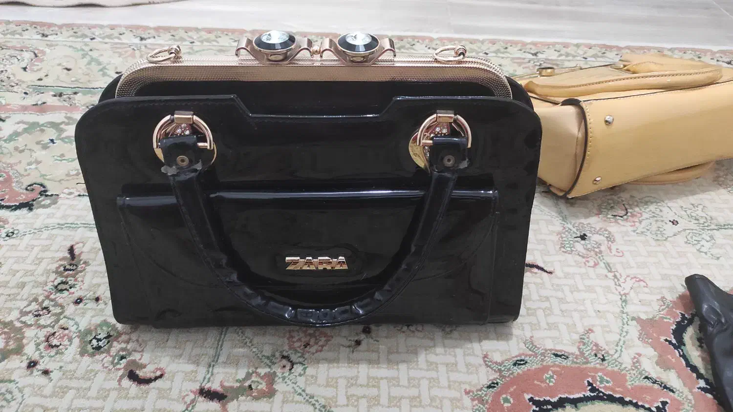 کیفو دست کش|کیف، کفش، کمربند|سقز, |دیوار