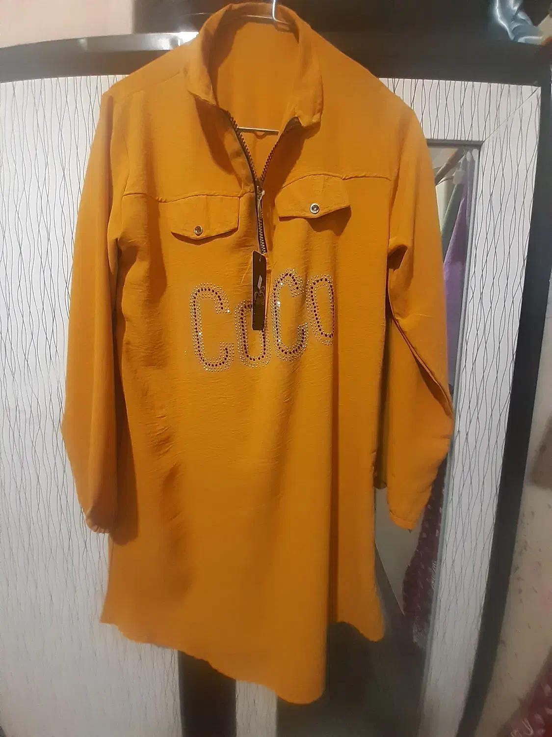 مانتو نو|لباس|کازرون, |دیوار