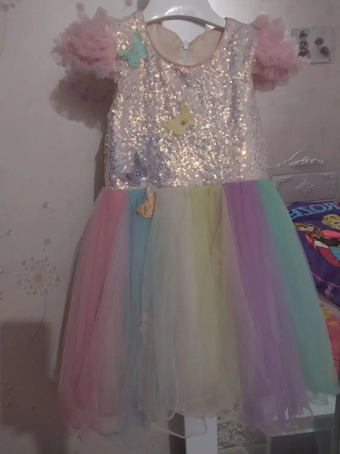 لباس دخترانه|لباس|شوشتر, |دیوار