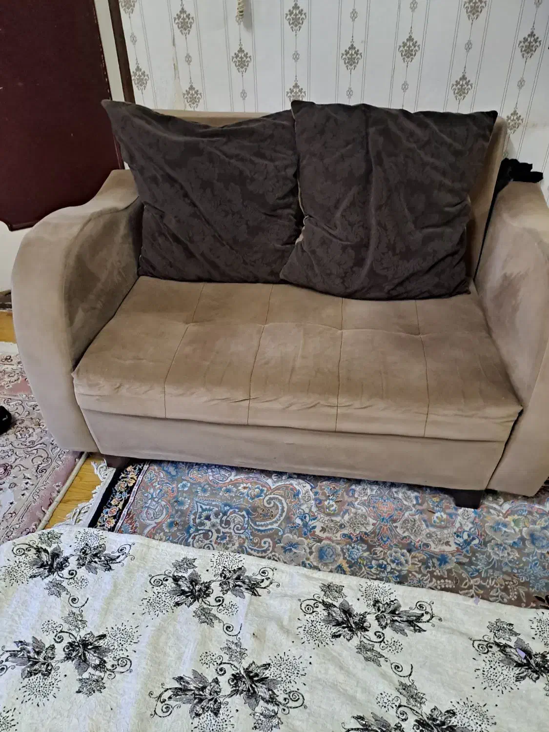 مبل ۷ نفره|مبلمان خانگی و میز عسلی|رشت, حمیدیان|دیوار