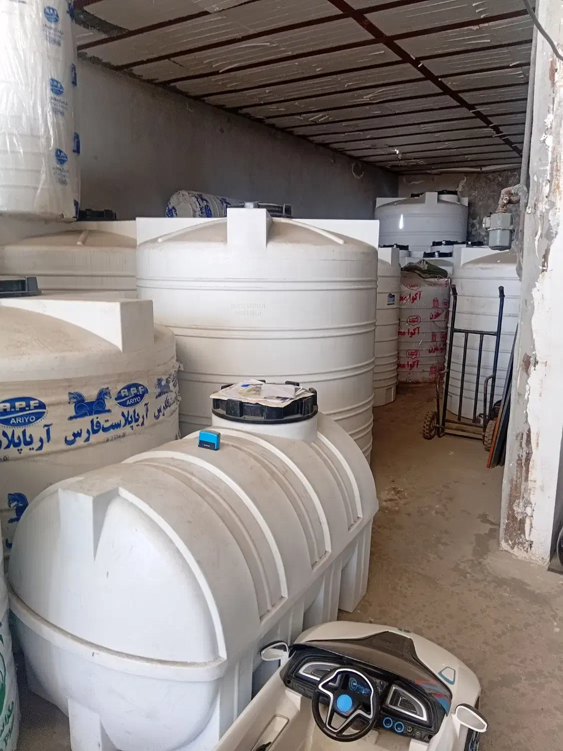 فروش ویژه مخازن آب پلی اتیلن مخزن آب|مصالح و تجهیزات ساختمان|اراک, |دیوار