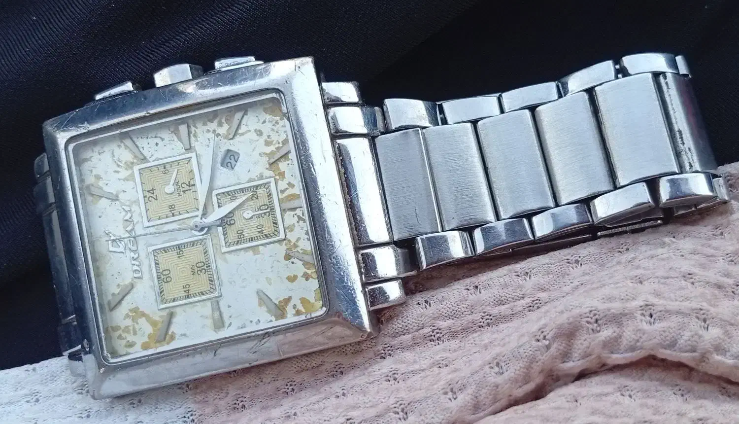 یک عدد ساعت مچی|ساعت|کوهدشت, |دیوار