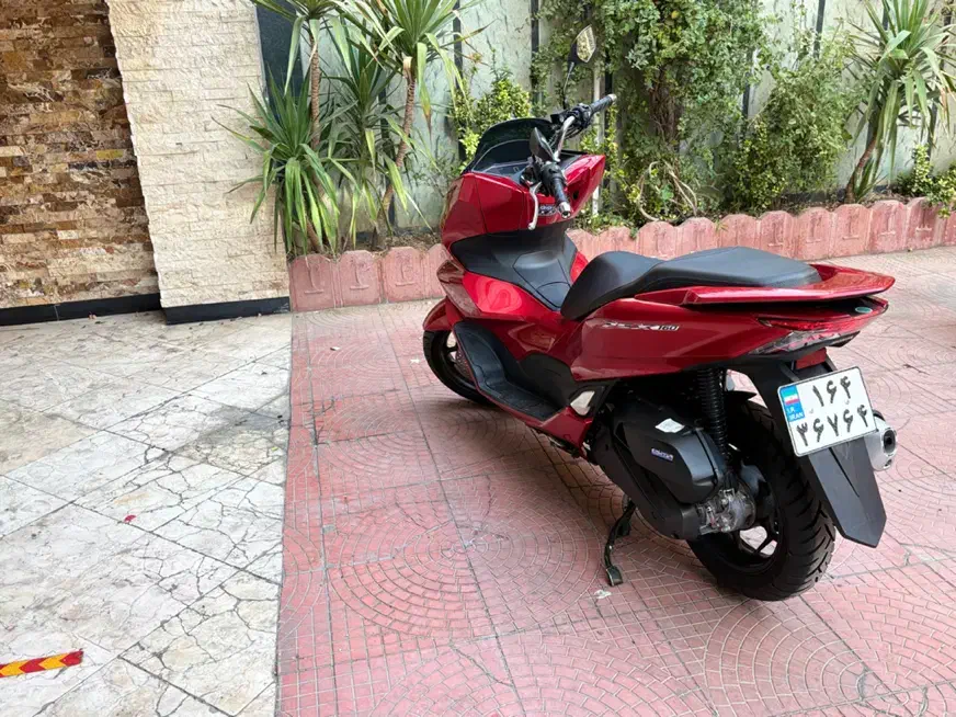 HONDA pcx 1402|موتورسیکلت|تهران, فاطمی|دیوار