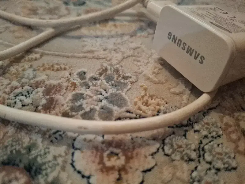 دو عدد شارژر|لوازم جانبی موبایل و تبلت|همدان, |دیوار