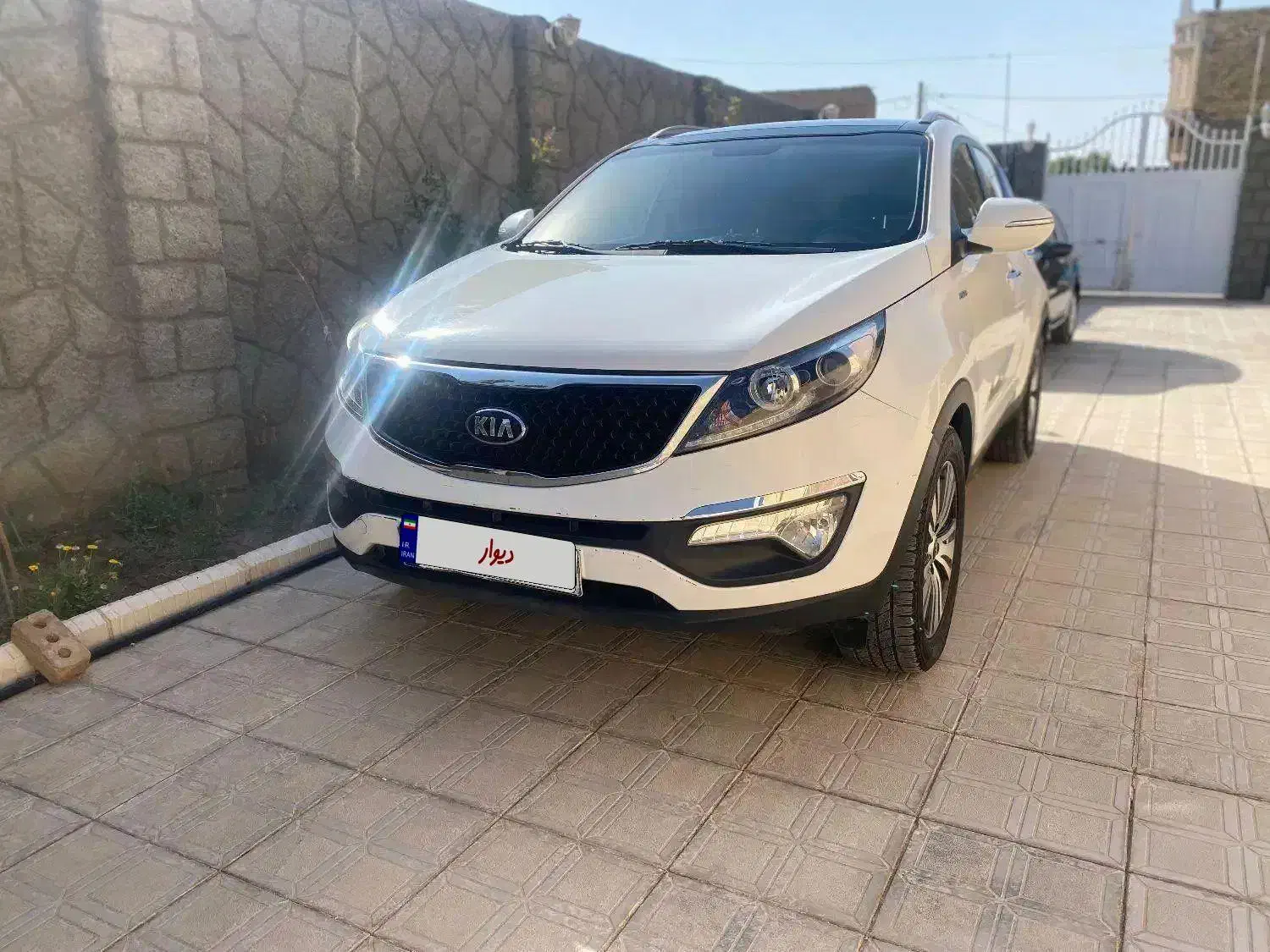 اسپرتیج ۲۰۱۴/ ۳حالته/ ۴گرم۲سرد/ بدون رنگ/ فول اپشن|خودرو سواری و وانت|مشهد, کوثر|دیوار