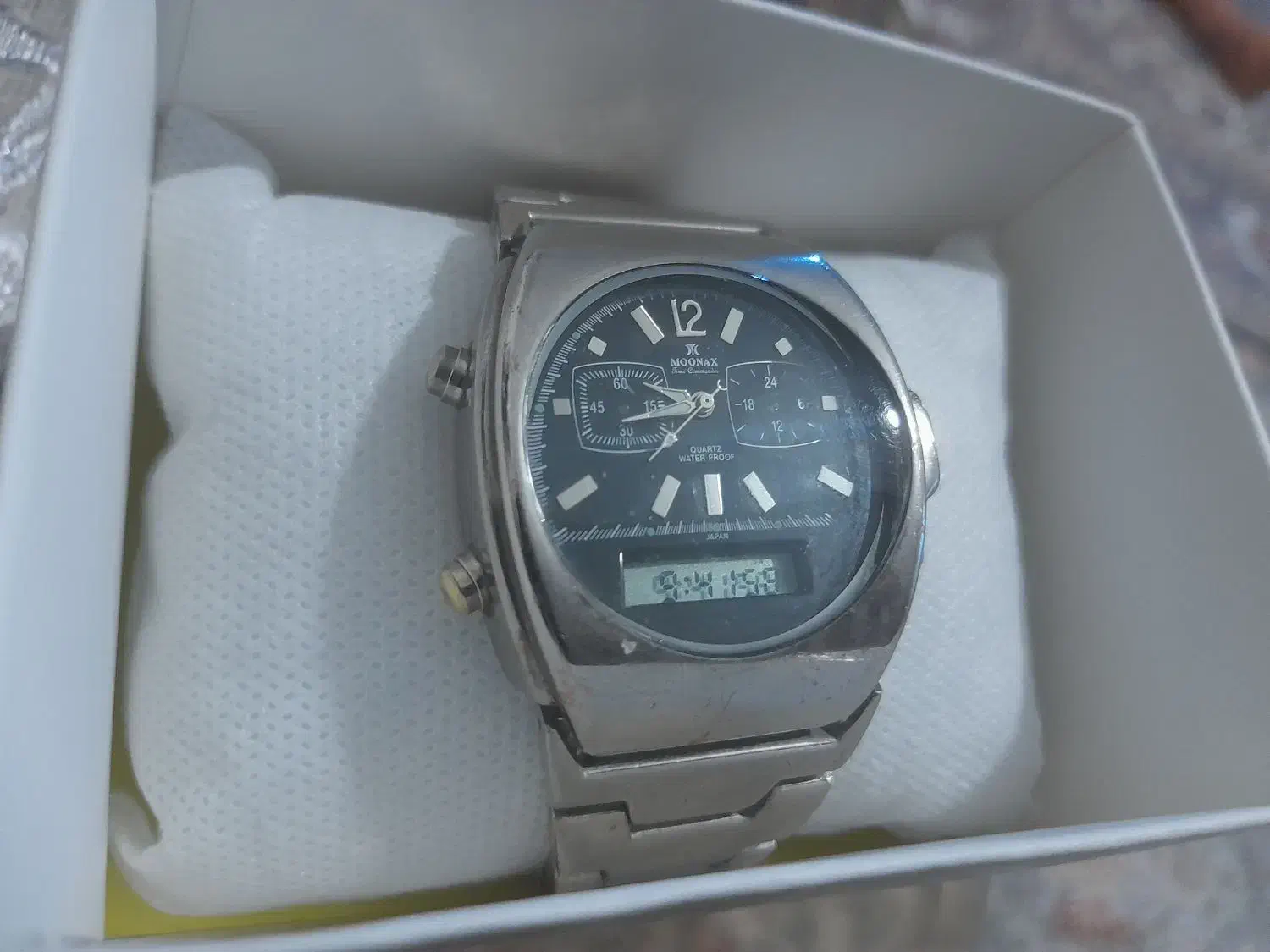 ساعت مووناکس کمیاب آنالوگ دیجیتال|ساعت|کرج, عظیمیه|دیوار