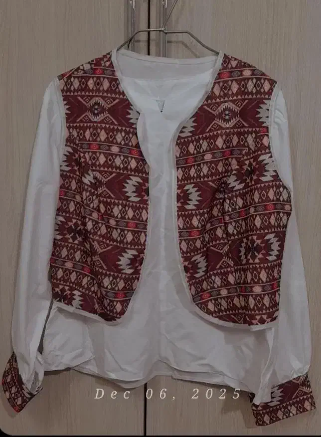 ۳ تیکه شومیز جلیقه دامن سایز ۳۸تا ۴۶ ۷۰۰هزار تومان|لباس|قوچان, |دیوار