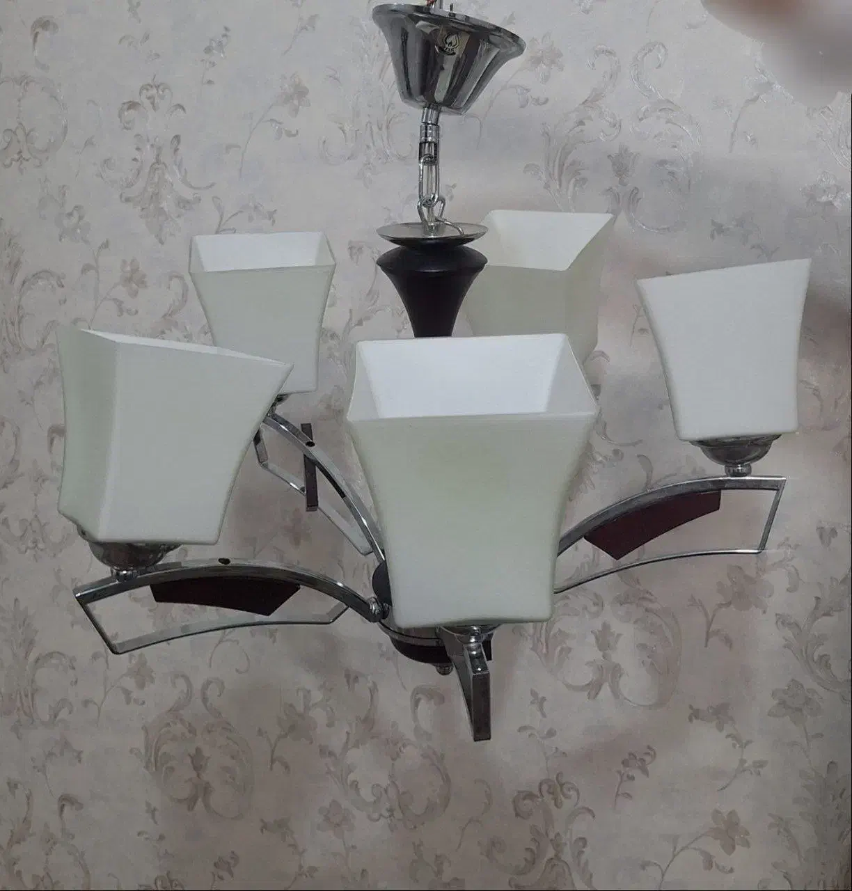 لوستر|لوستر و چراغ آویز|بیرجند, |دیوار