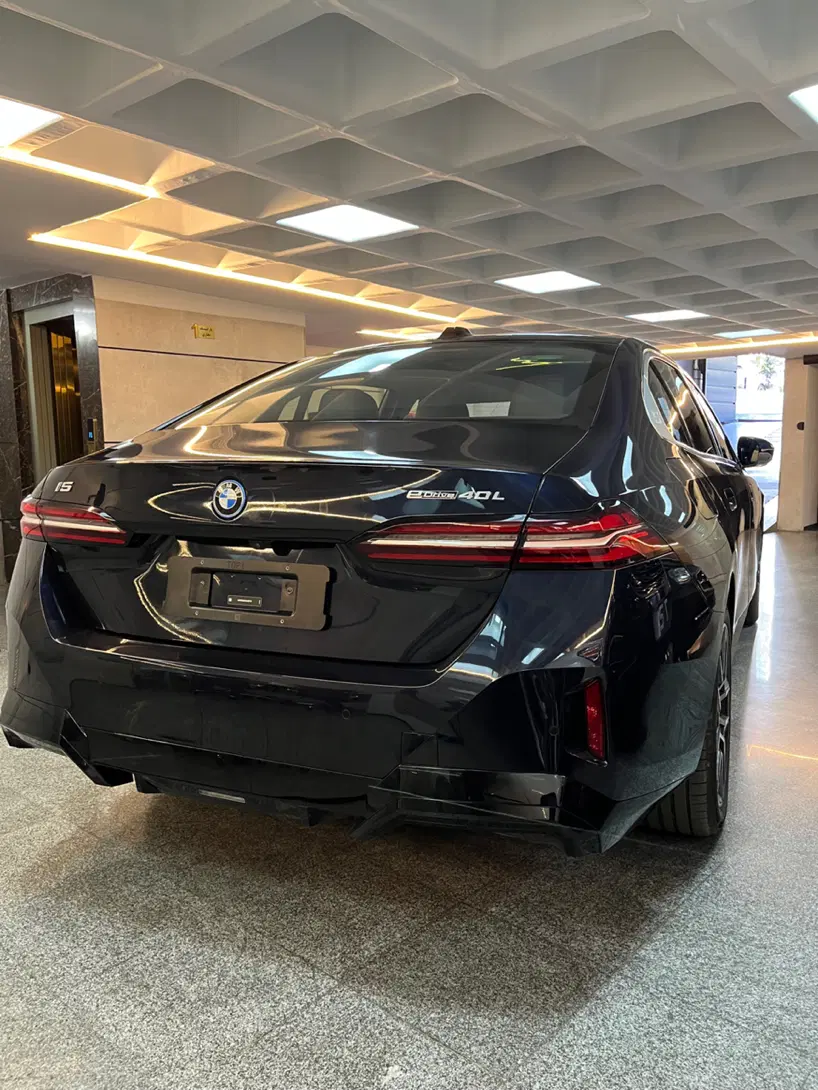 Bmw i5 2026|خودرو سواری و وانت|تهران, عباس‌آباد|دیوار