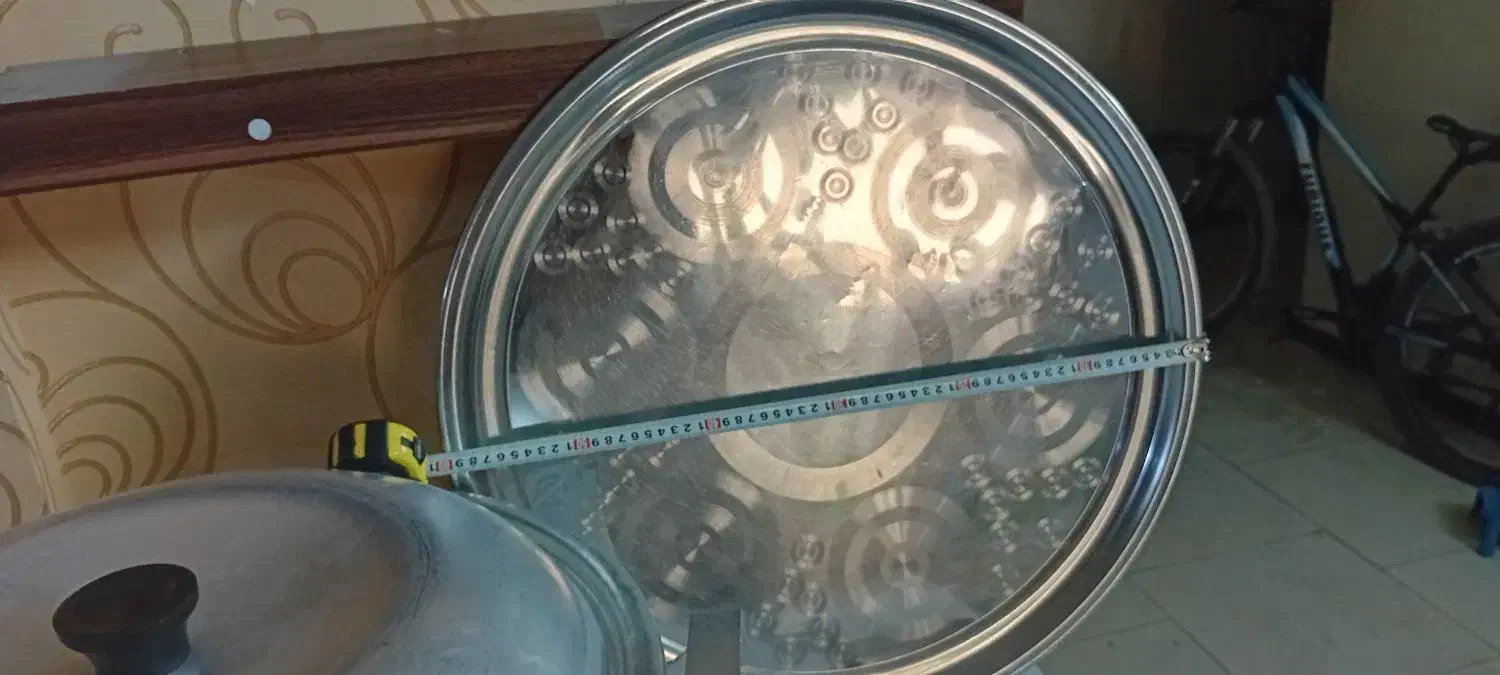 سینی استیل بزرگ نو سایز ۶۰ سانت|ظروف سرو و پذیرایی|مشهد, امیریه|دیوار