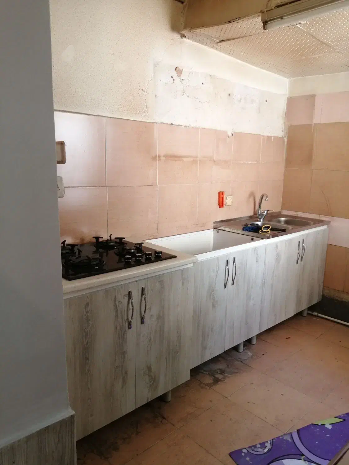 دربستی دوطبقه ونیم  شیک وتمیز باز سازی شده|اجارهٔ خانه و ویلا|تهران, سبلان (لشگر)|دیوار