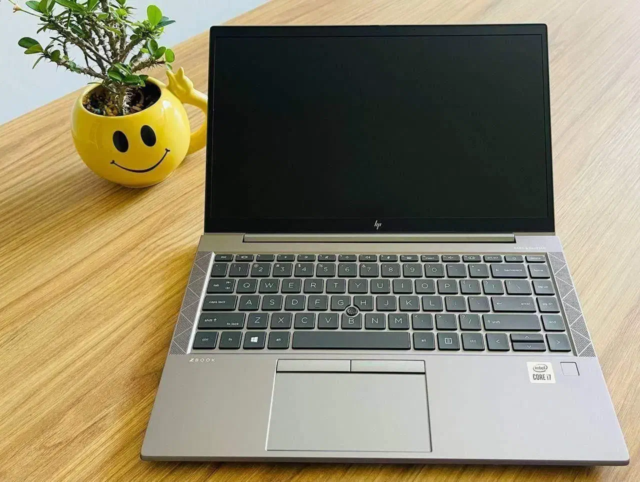 غول گیمینگ اچ پی درحدنوگرافیک۱۶(پنتیوم۳۰سال سابقه)|رایانه همراه|اراک, |دیوار