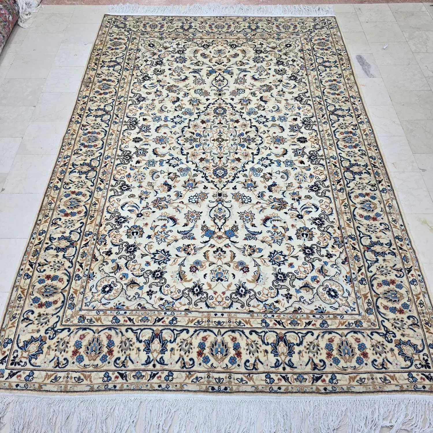 فرش دستباف تعدادی ۶ متری(کاشان اردکان نایین کاشمر)|فرش|تهران, شیراز|دیوار