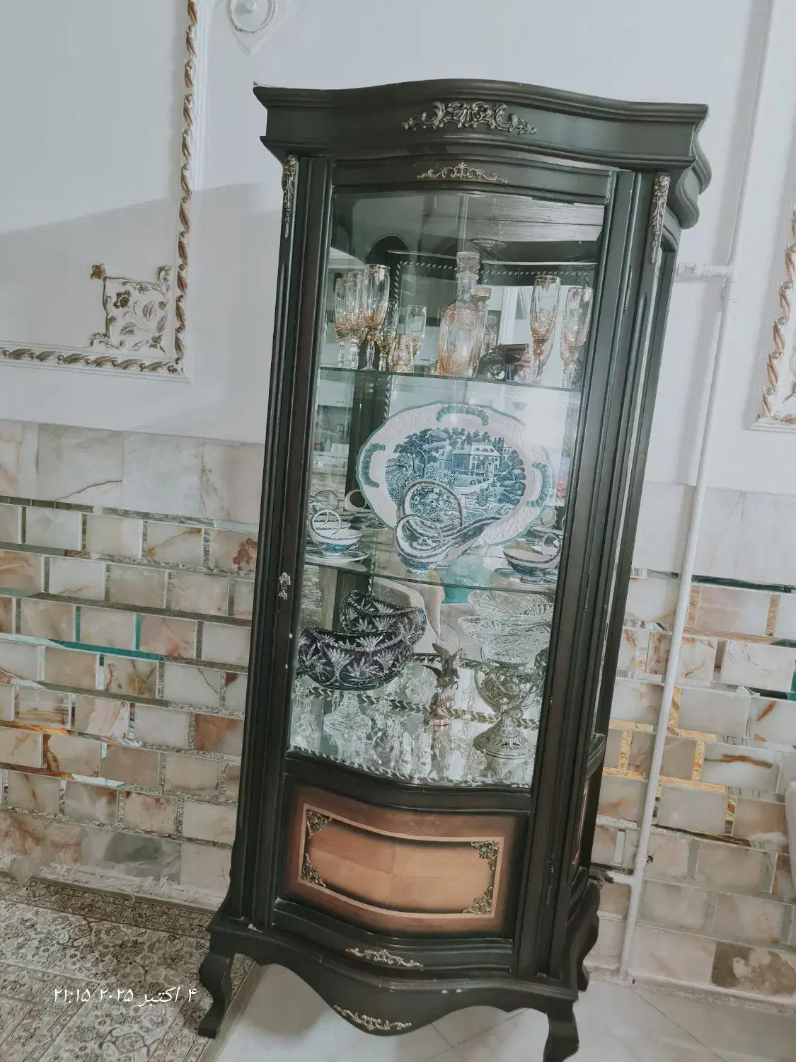 مبل ۹نفره|مبلمان خانگی و میز عسلی|اسلام‌شهر, مطهری|دیوار