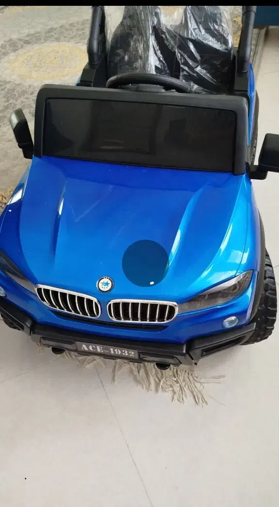 ماشین شارژی 4موتوره|اسباببازی بچه|آشخانه, |دیوار