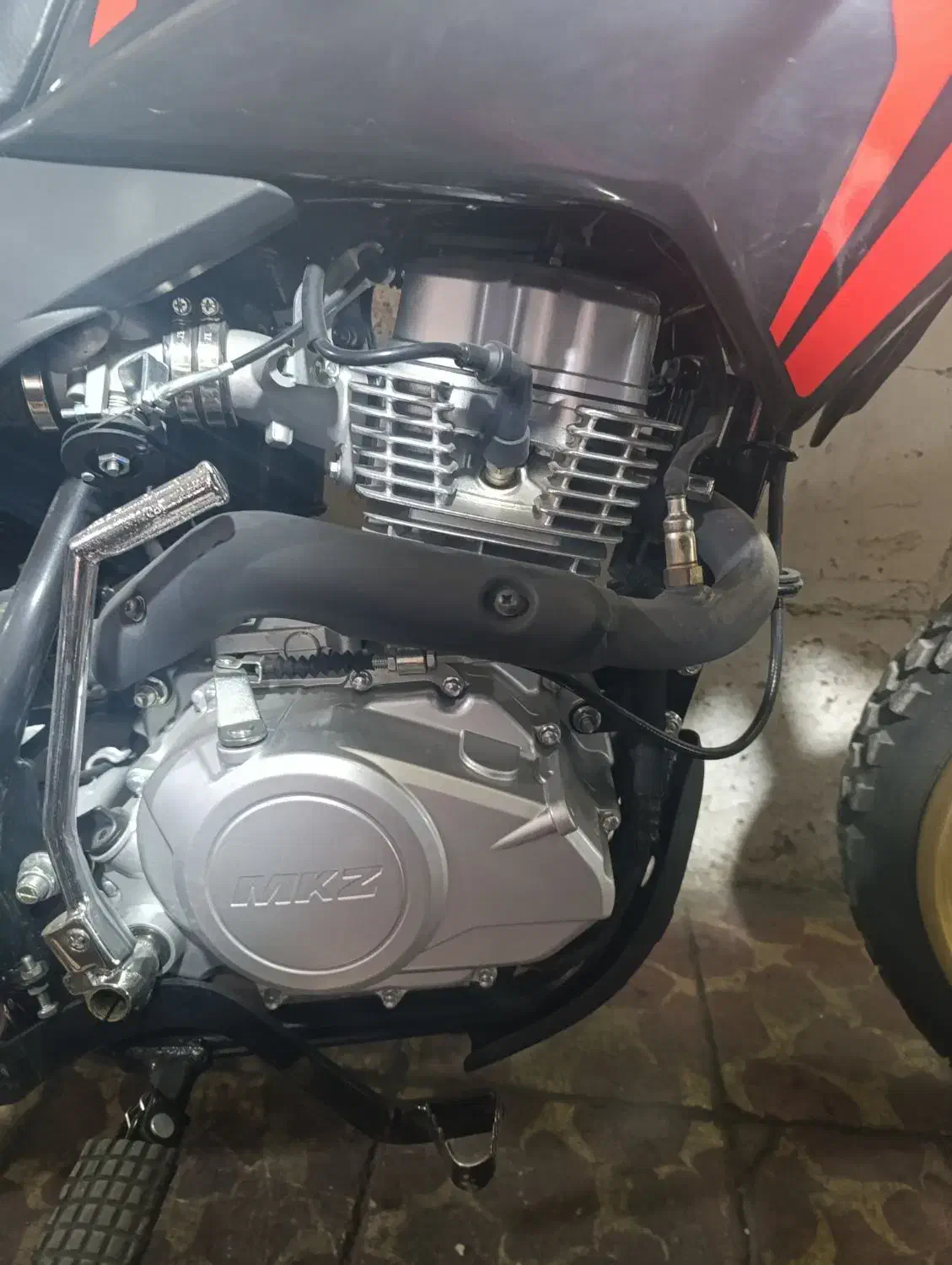 ترل 200 mkz در حد صفر|موتورسیکلت|تبریز, |دیوار