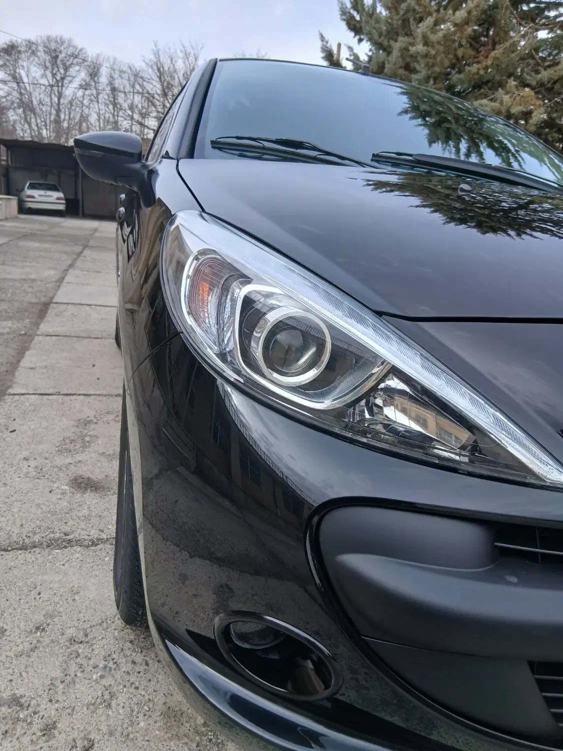 ۲۰۷مدل ۱۴۰۱|خودرو سواری و وانت|همدان, |دیوار