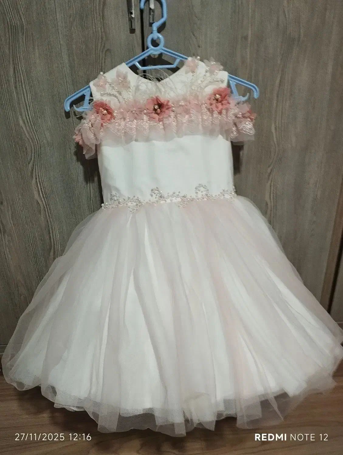 پیراهن دخترانه ی عروسی نه تا یازده سال میشه|لباس|باسمنج, |دیوار