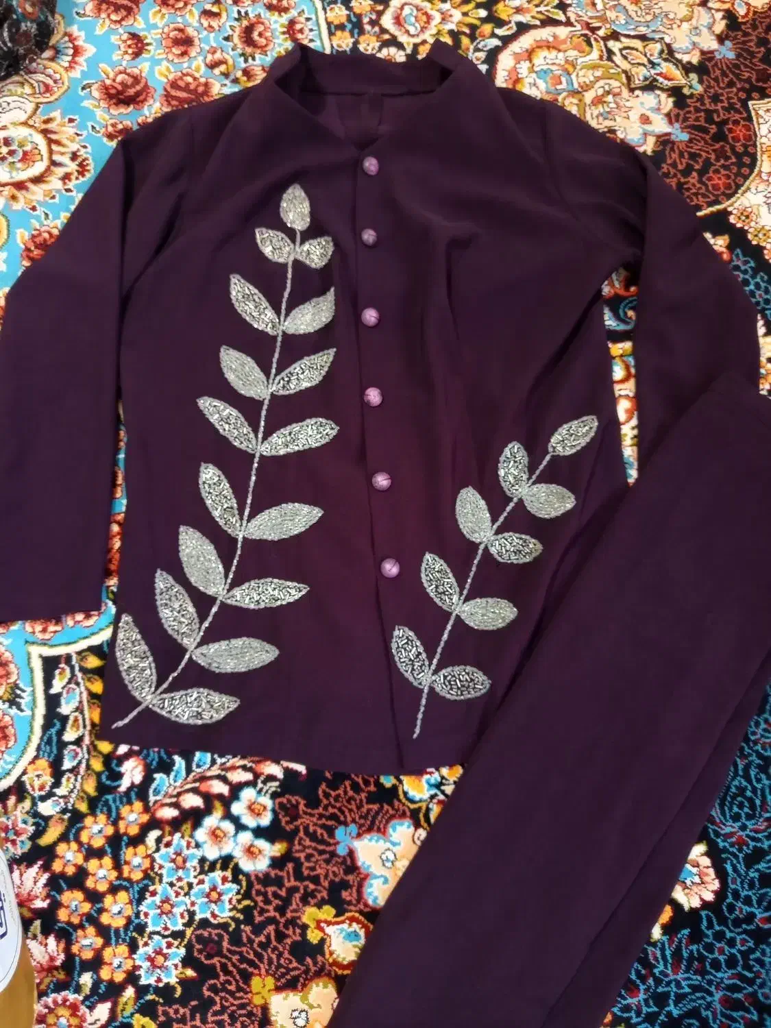 لباس کت دامن|لباس|نیر (اردبیل), |دیوار