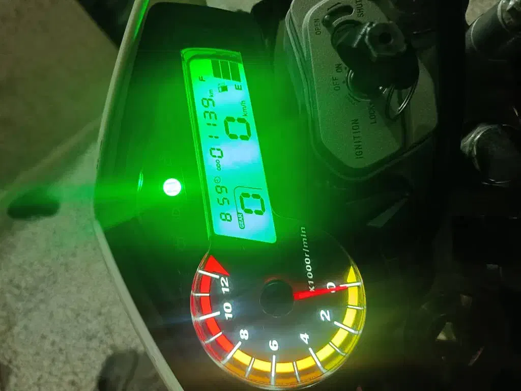 موتور تریل پرواز1404|موتورسیکلت|شیراز, سلطان آباد|دیوار