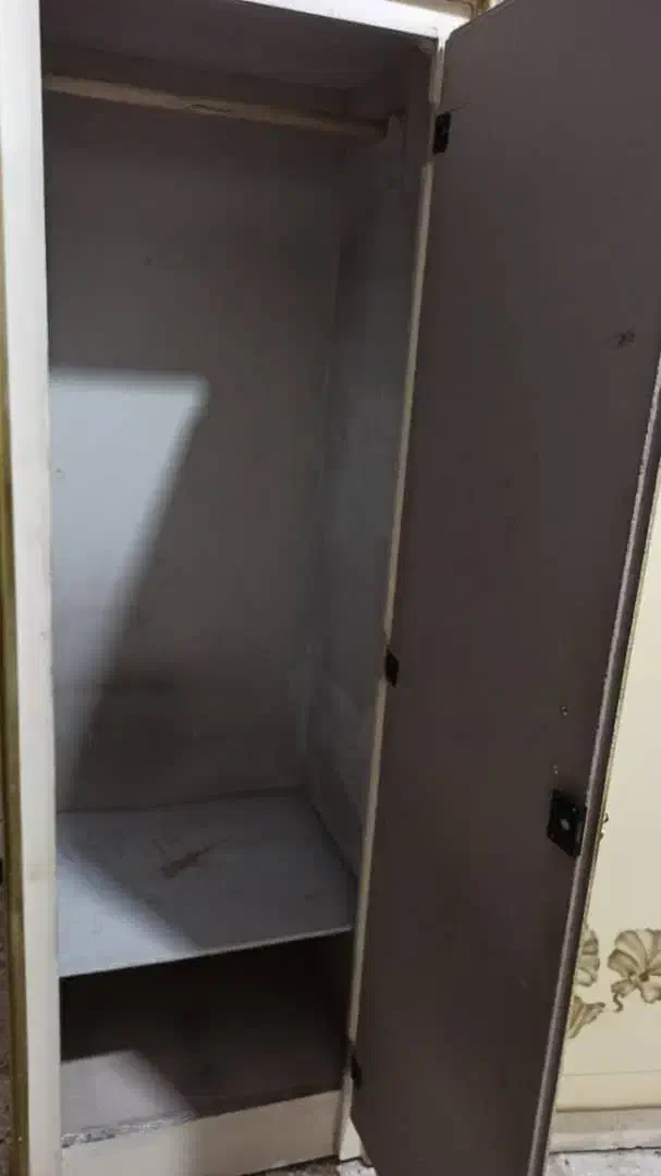 دو عدد کمد قفل دار کار کرده|جاکفشی، کمد، دراور|شوش, |دیوار