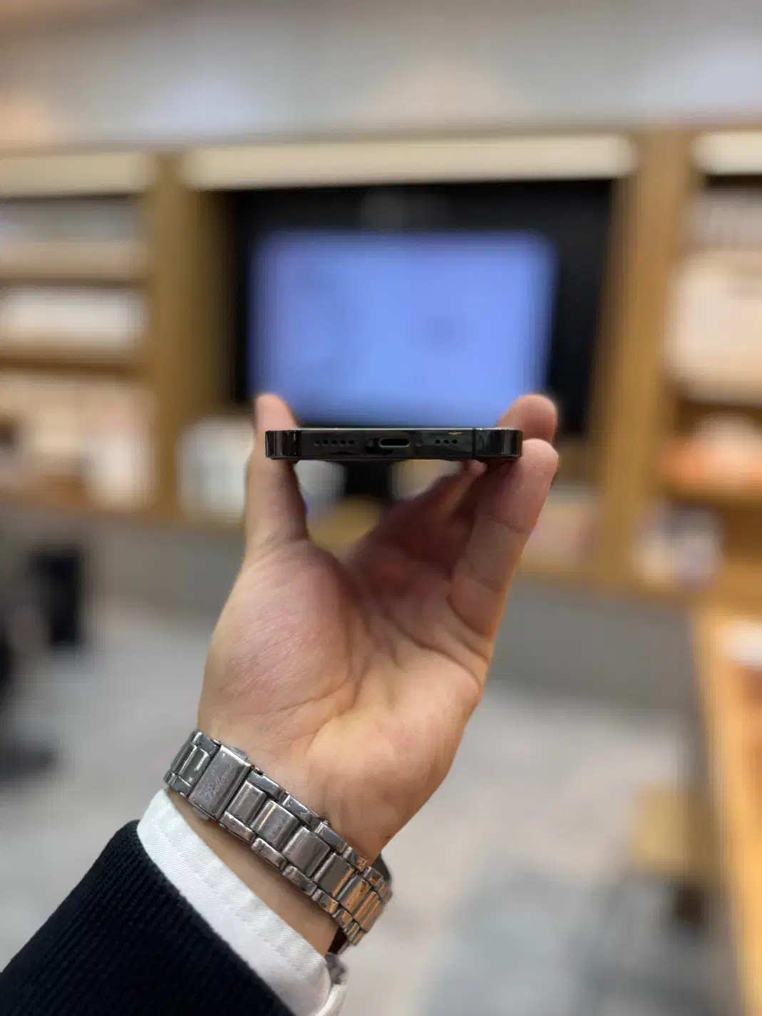 iphone 13 pro با حافظه 256 گیگابایت|موبایل|مشهد, احمدآباد|دیوار