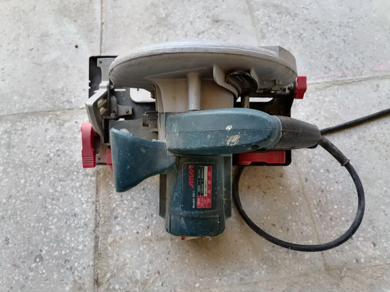 فارسی بر|ابزارآلات|بروجرد, |دیوار