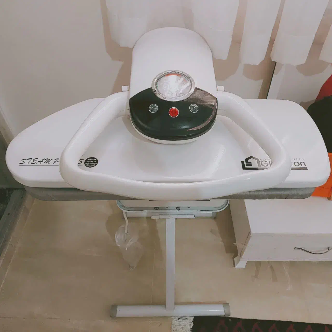 اتو پرسی|اتو و لوازم اتو|پاکدشت, پاکدشت (مامازند)|دیوار