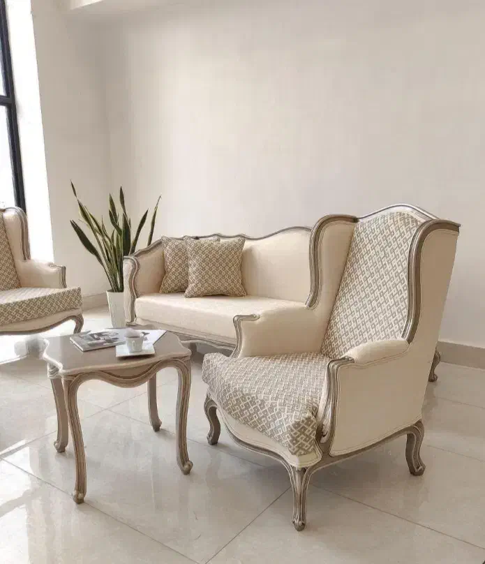 کلینیک تخصصی  تولید و تعمیرات مبلمان بنیامین|خدمات پیشه و مهارت|قم, کلهری|دیوار