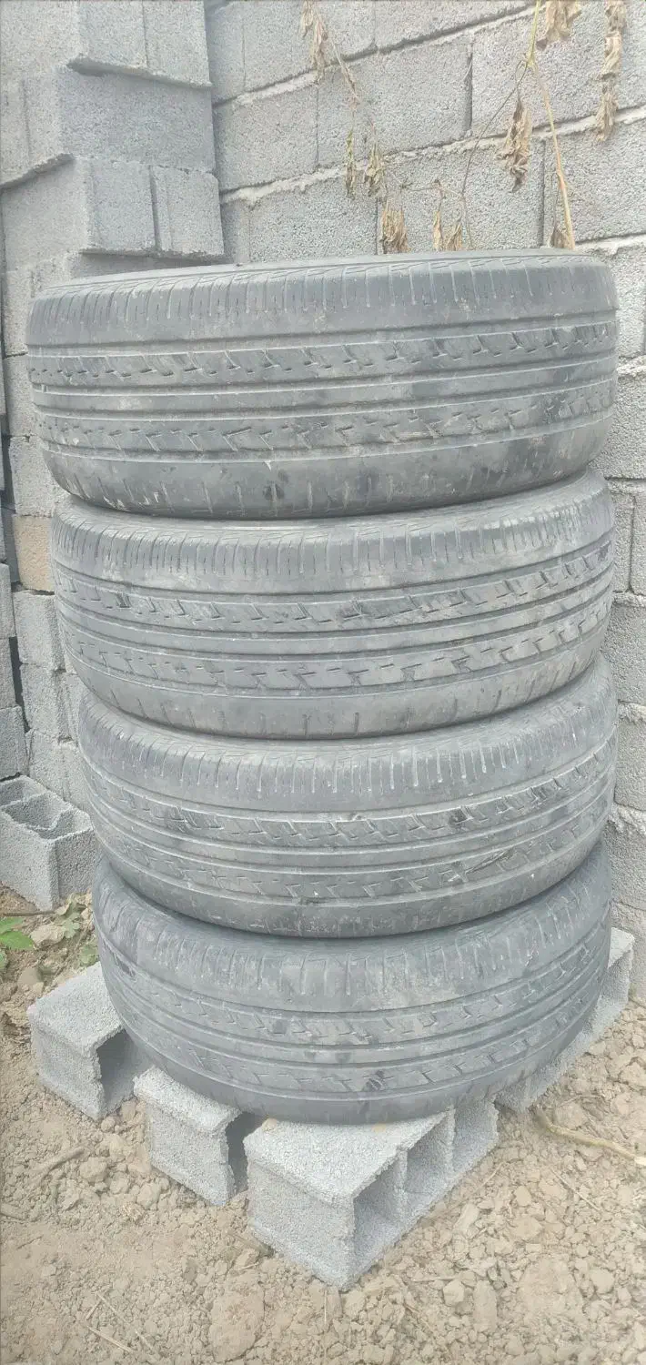 لاستیک ماشین|قطعات یدکی و لوازم جانبی|ساری, |دیوار