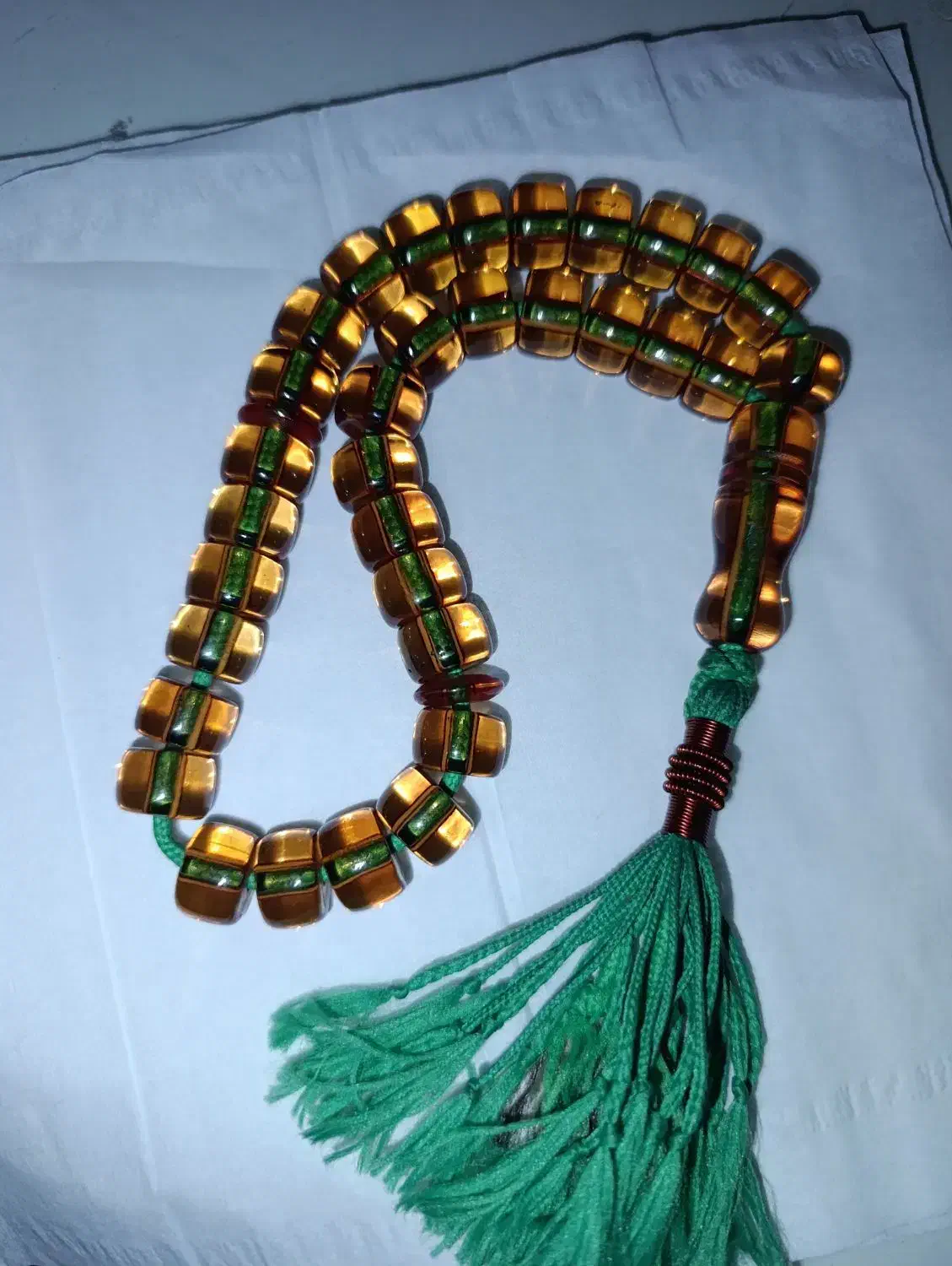 تسبیح سندلوس|جواهرات|اصفهان, خانه اصفهان|دیوار