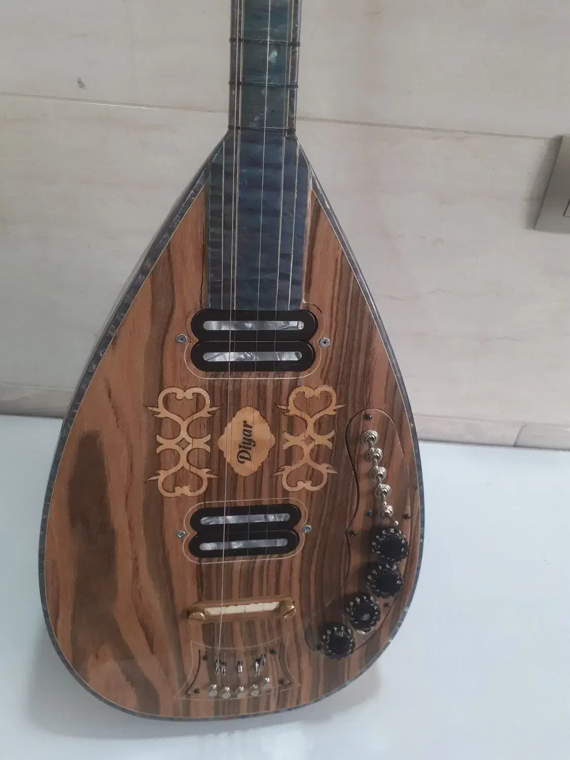 ساز باقلاماالکترونیک. دیار|سازهای سنتی|تبریز, |دیوار