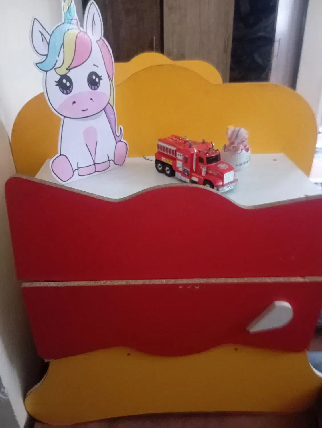 تخت و کمد و بوفه کودک نوجوان|تخت و سرویس خواب|گلبهار, شهر جدید گلبهار|دیوار