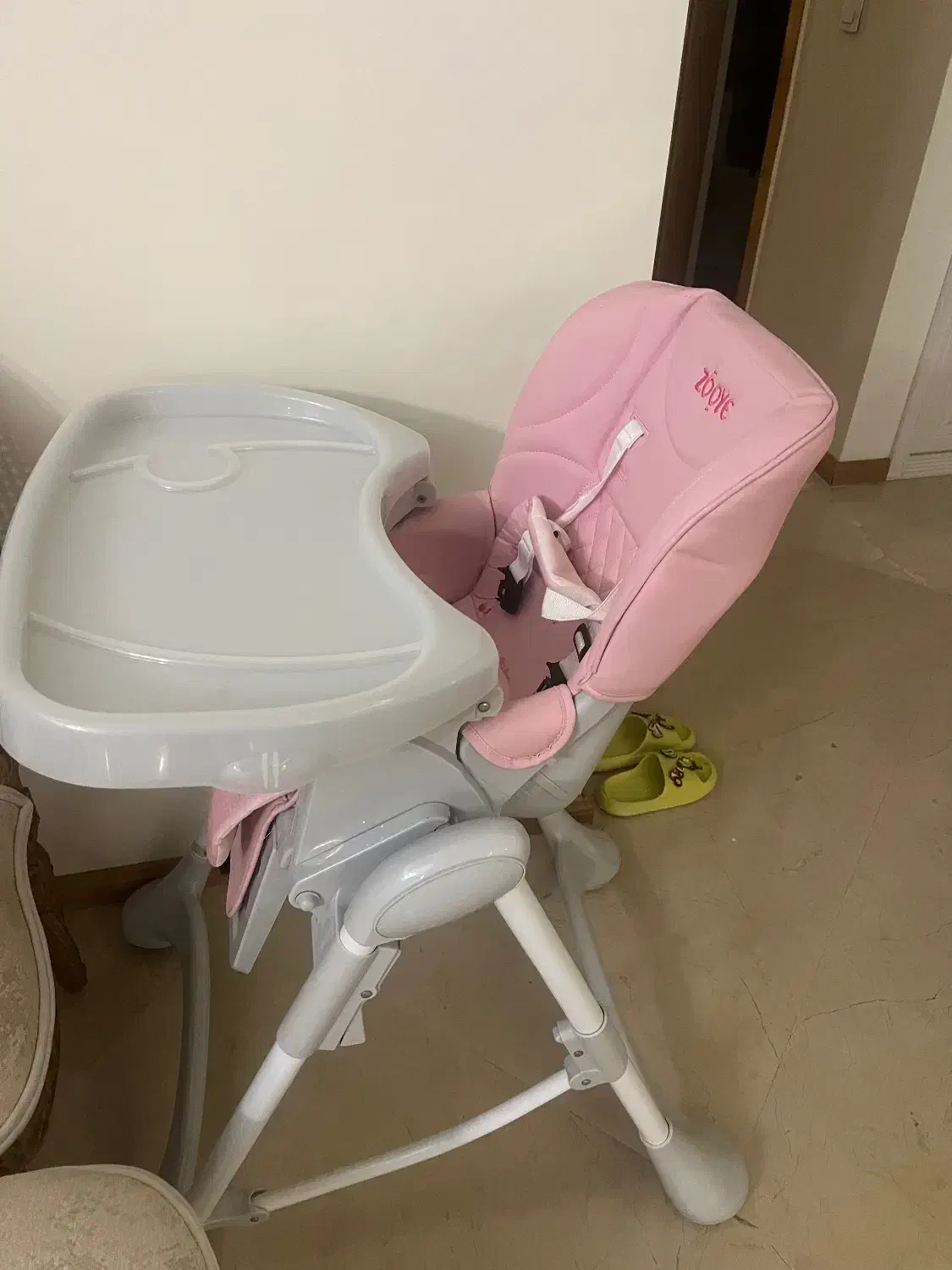 صندلی غذا برند زویی|تخت و صندلی بچه|اسلامشهر, شهرک قائمیه|دیوار