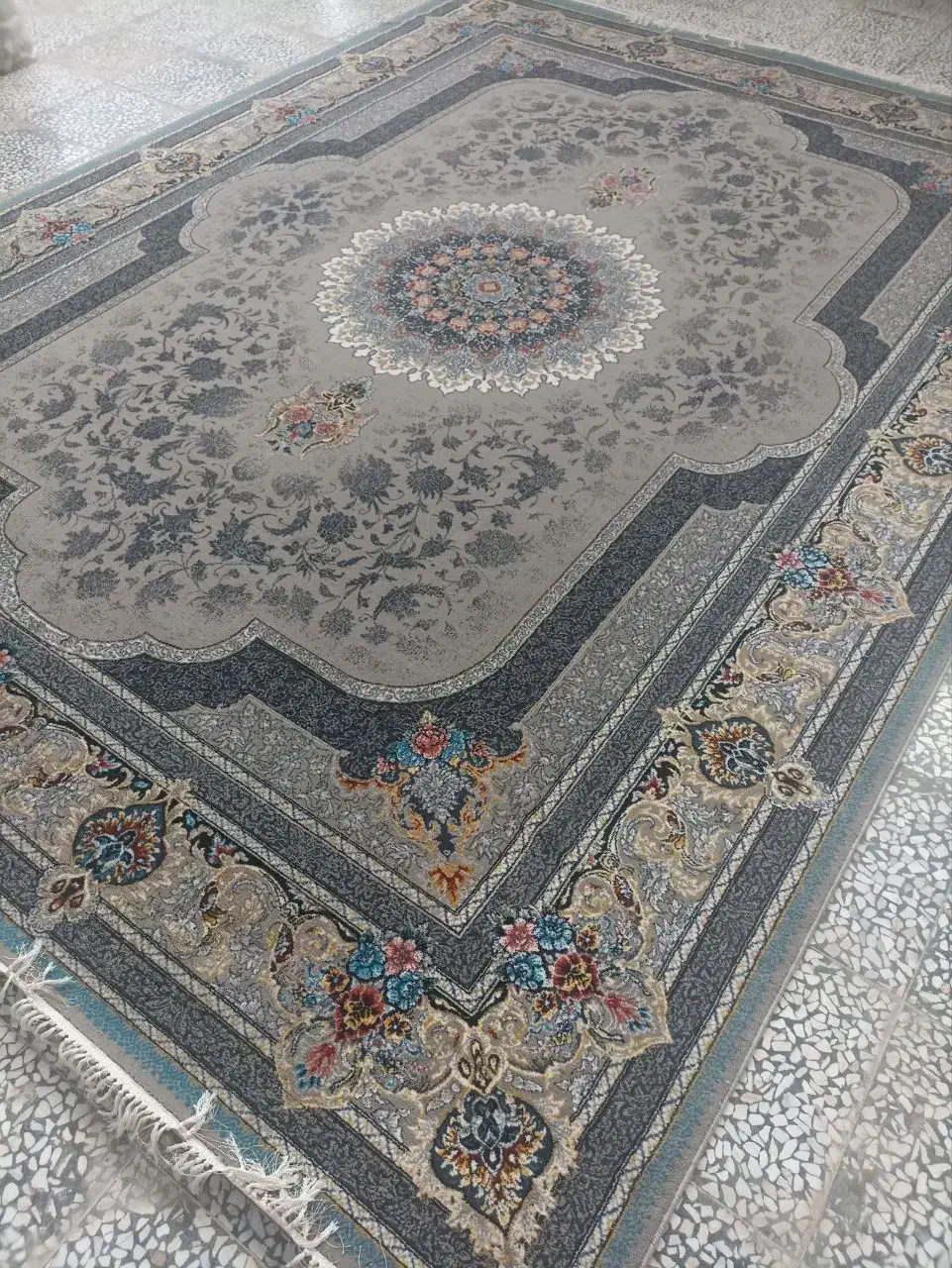 زیبایی خونتون رو از ما بخواین با زیر ۱۰ملیون|فرش|سیرجان, |دیوار